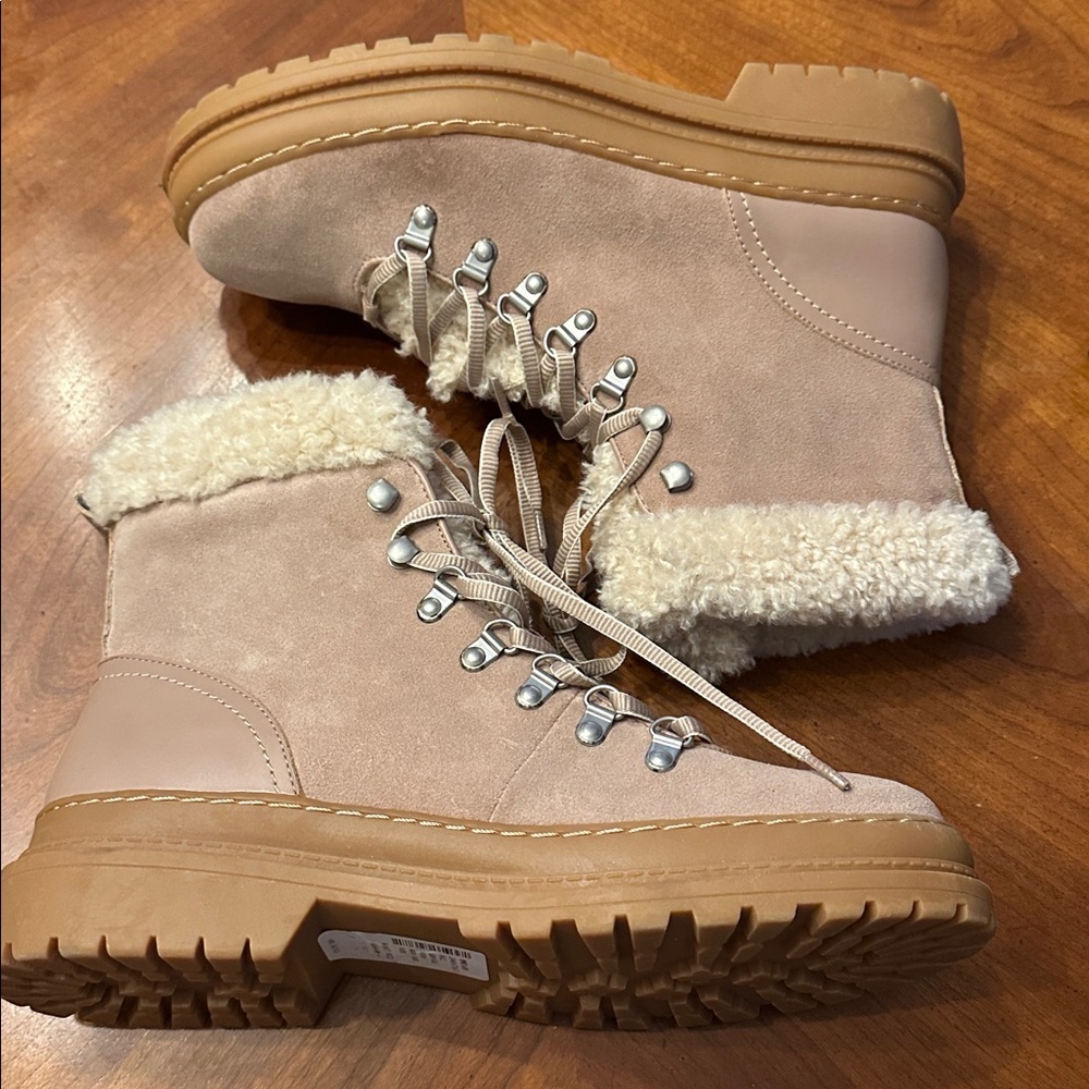 NWT Splendid Yvonne Ankle Shepa Fur lace up ankle boots - warm sand size 10 - Picture 7 of 9